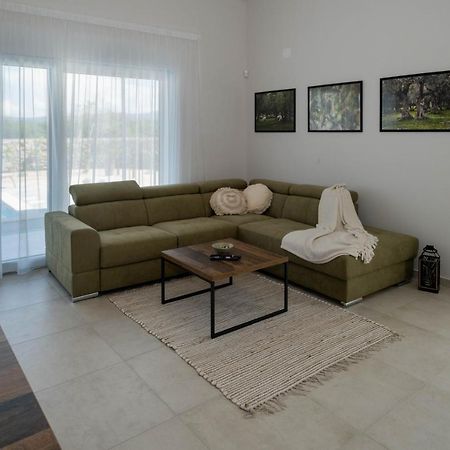 Villa Monika Muraj 外观 照片